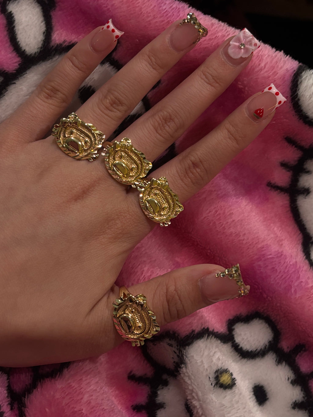 MILO X HK RING
