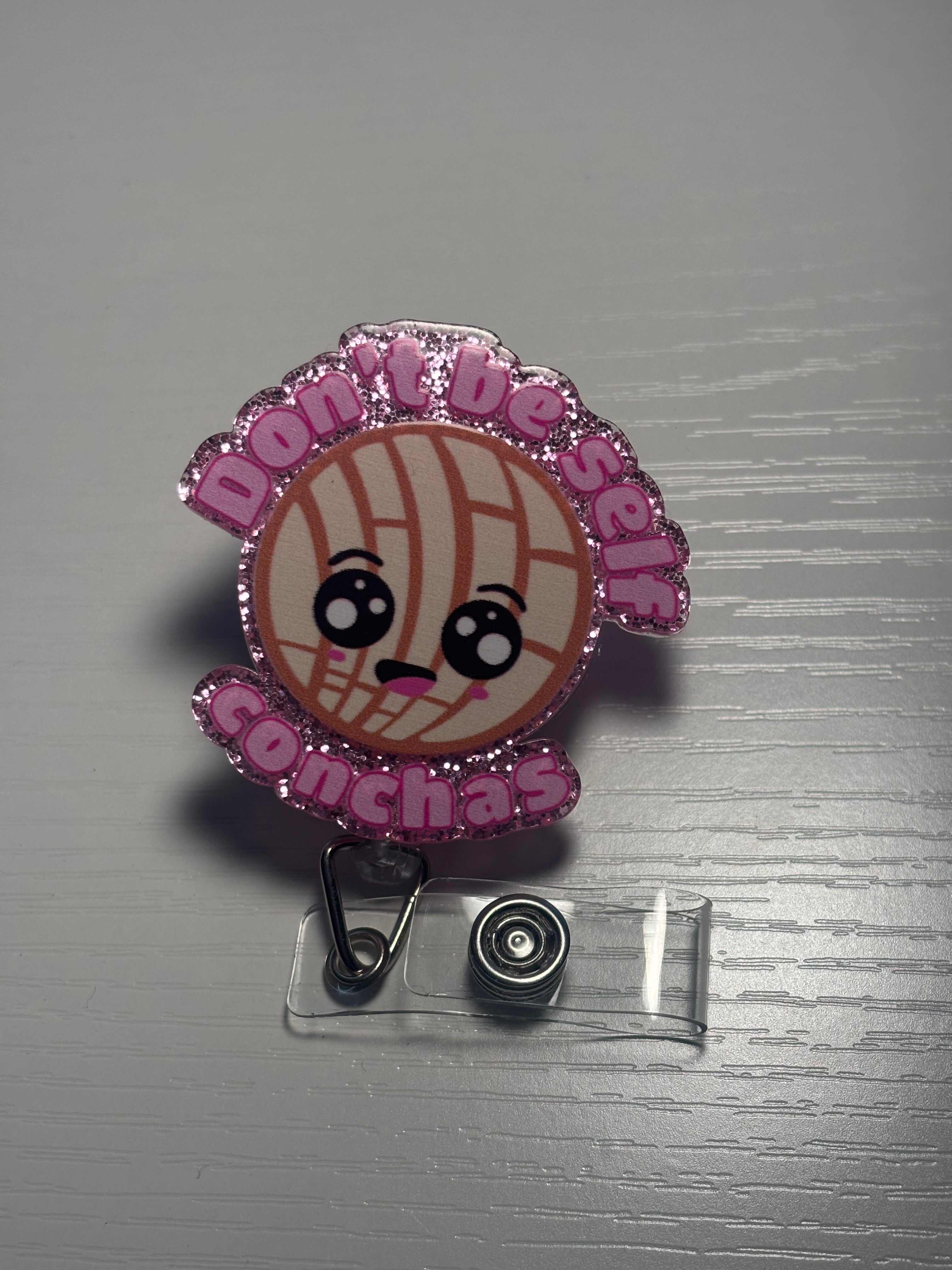 Concha Badge