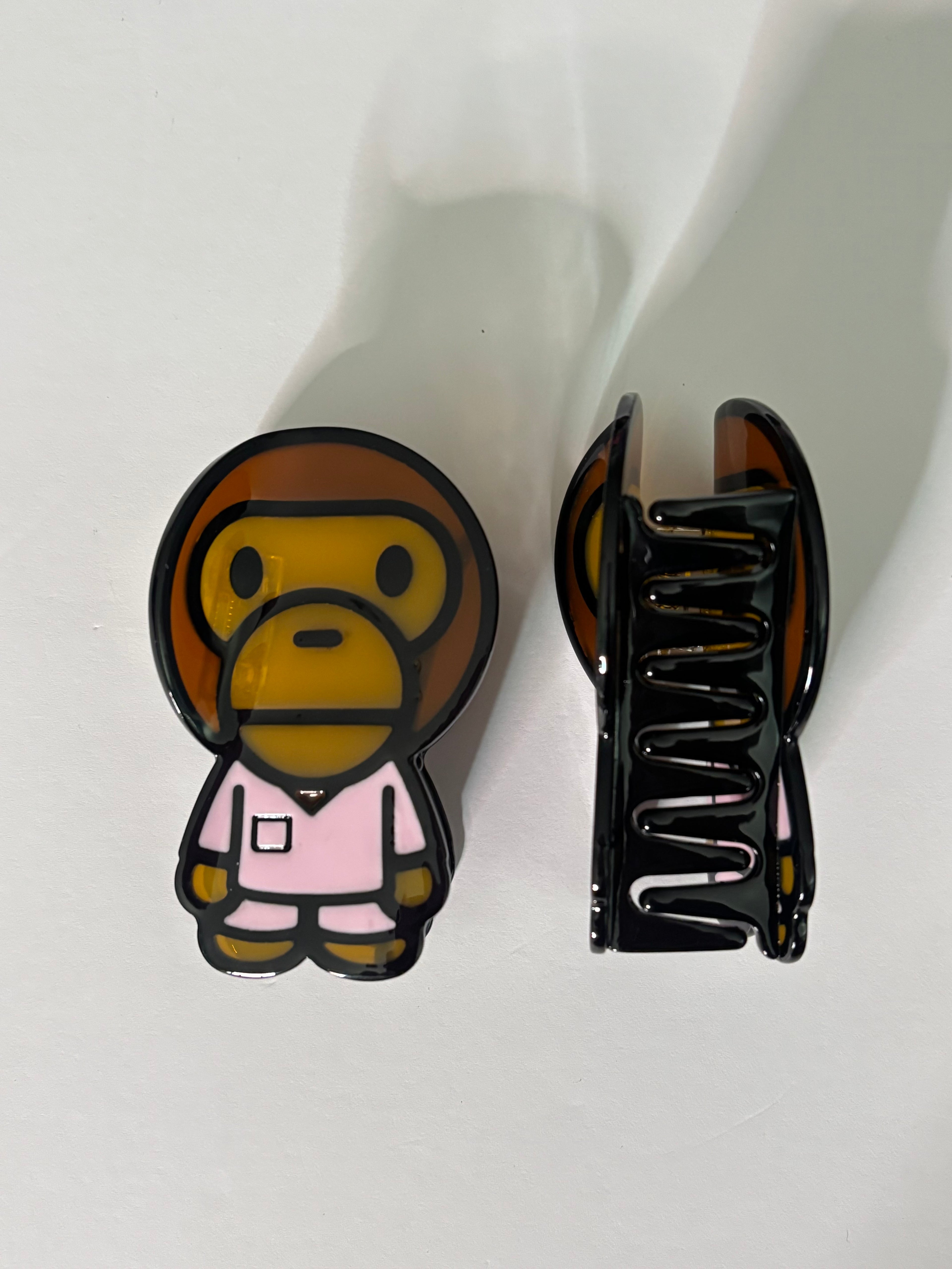 MILO SCRUBS HAIR CLIP